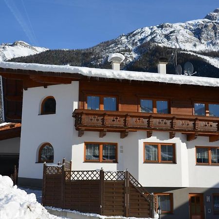 Haus Elisabeth Bed & Breakfast Neustift im Stubaital Exterior photo