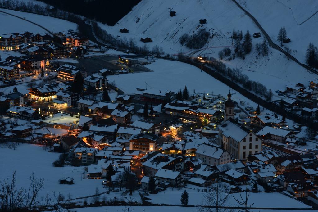 Haus Elisabeth Bed & Breakfast Neustift im Stubaital Exterior photo