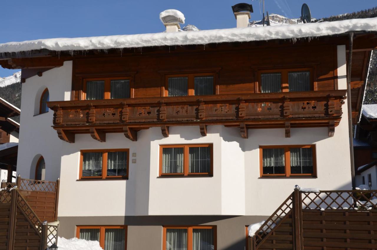 Haus Elisabeth Bed & Breakfast Neustift im Stubaital Exterior photo